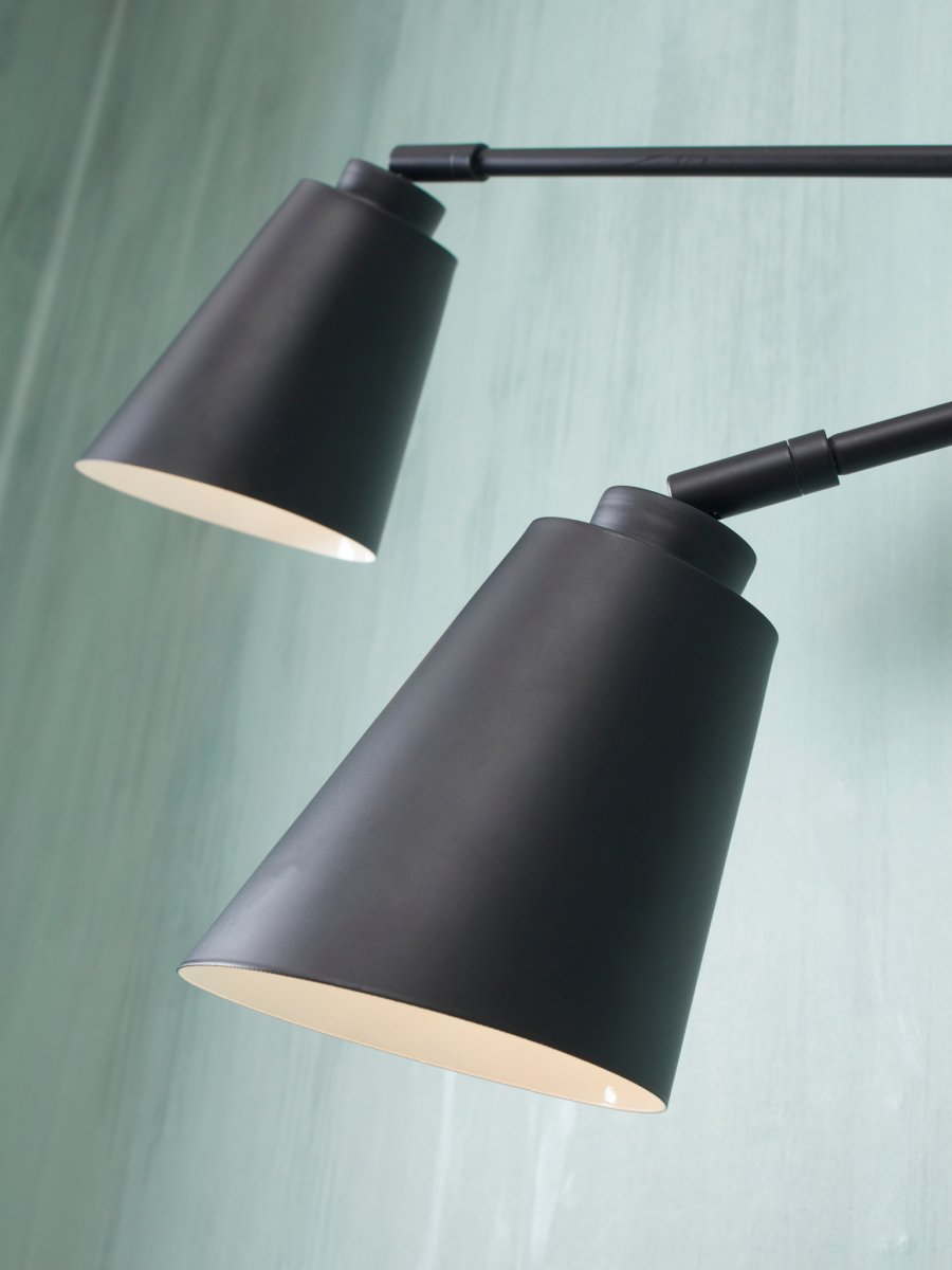 It’s about Romi Wandlamp ijzer Bremen 2-arm h.45xl.130cm/kap 18x15cm – zwart - Afbeelding 3